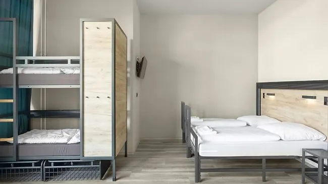 Hotel A And O Galluswarte *