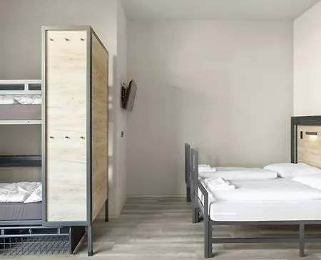 Hotel A And O Galluswarte *